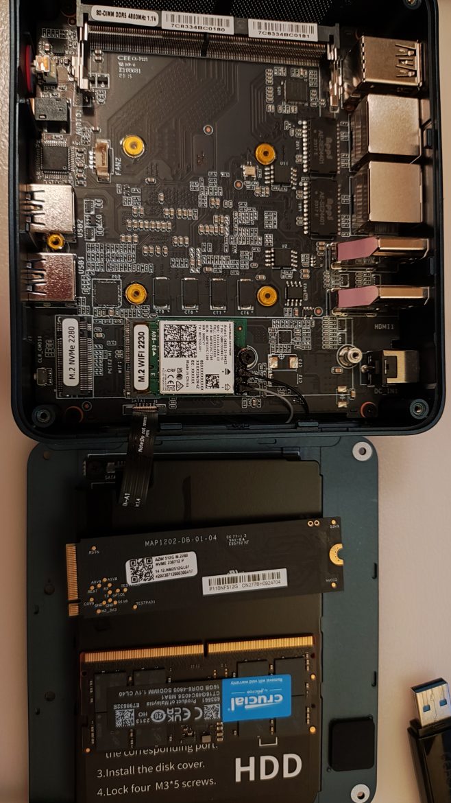 TRIGKEY G5のメモリ、NVMe SSDを外した状態